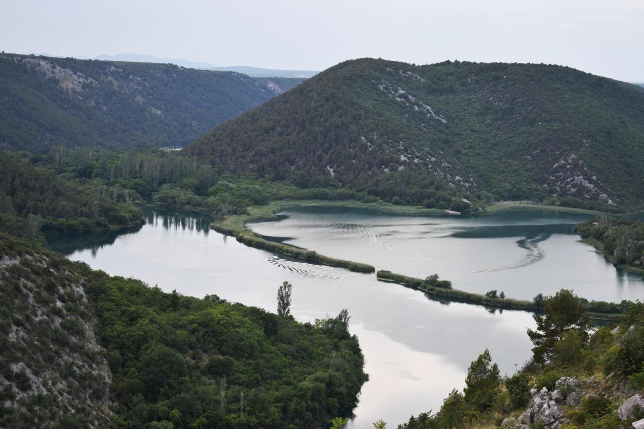 Matanovi Dvori-Krka National Park Hotel Lozovac Kültér fotó